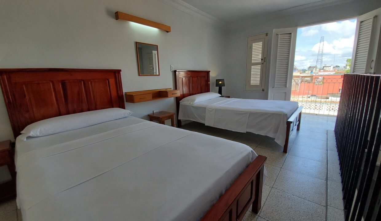 Habitacion-111-Suite-scaled